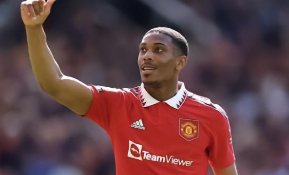 讓我們看看如何利用現有團隊的力量來填補施羅德留下的空缺 C-約翰遜深度解析團隊合作之道.